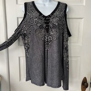 Venus cold shoulder lace up long sleeve top XL